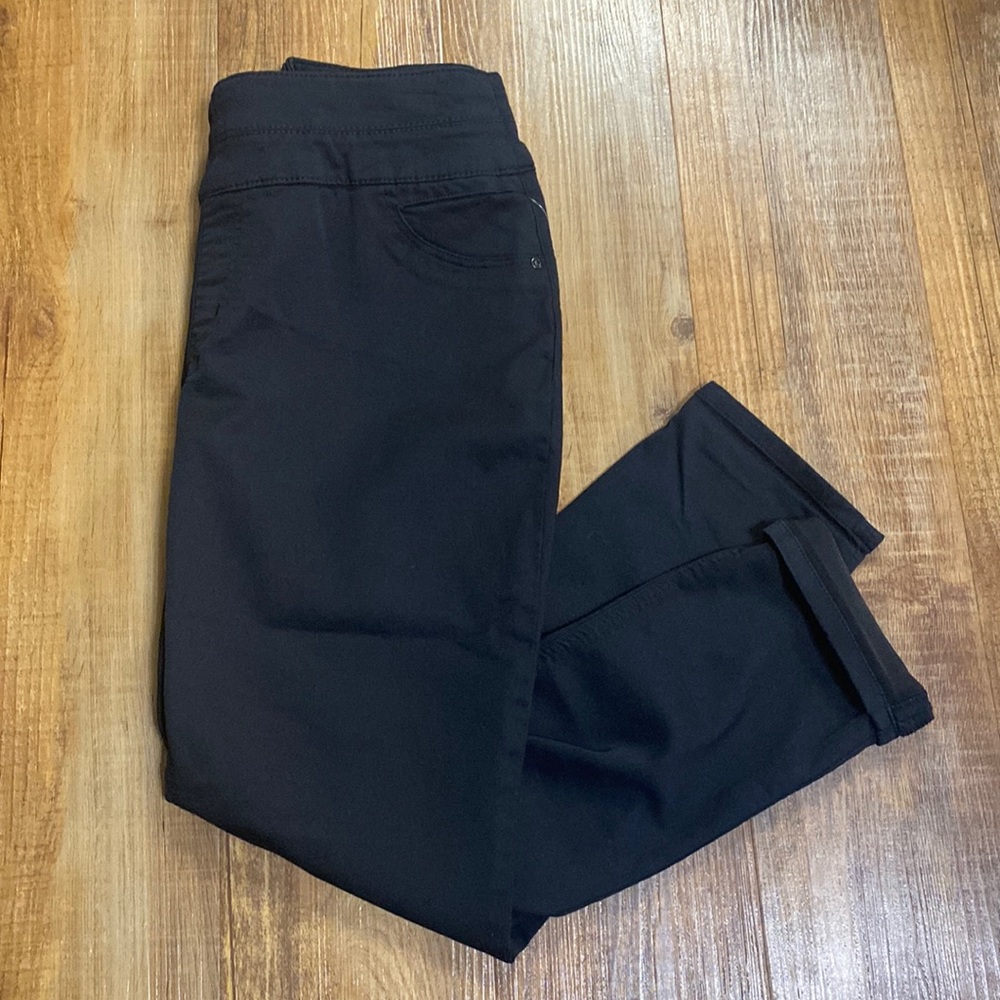 Relativity black flexi-fit ankle length pants size 16W